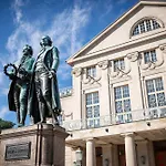 Hotel Dorint Am Goethepark 4*