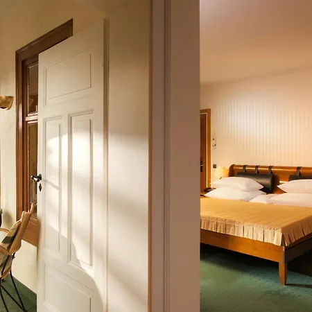 Отель Dorint Am Goethepark 4*