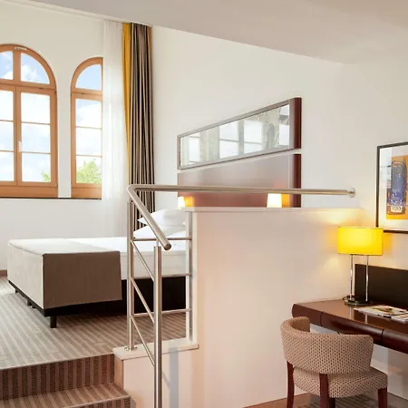 Hotel Dorint Am Goethepark 4*