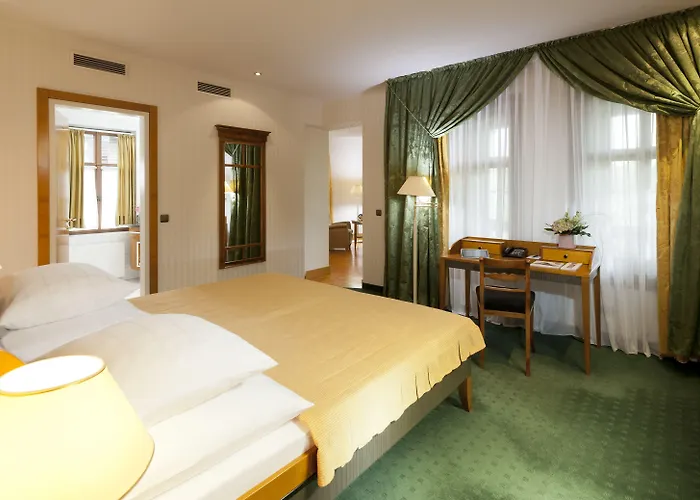 Otel Dorint Am Goethepark 4*