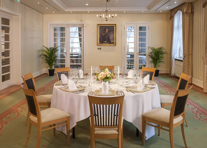 Otel Dorint Am Goethepark 4*